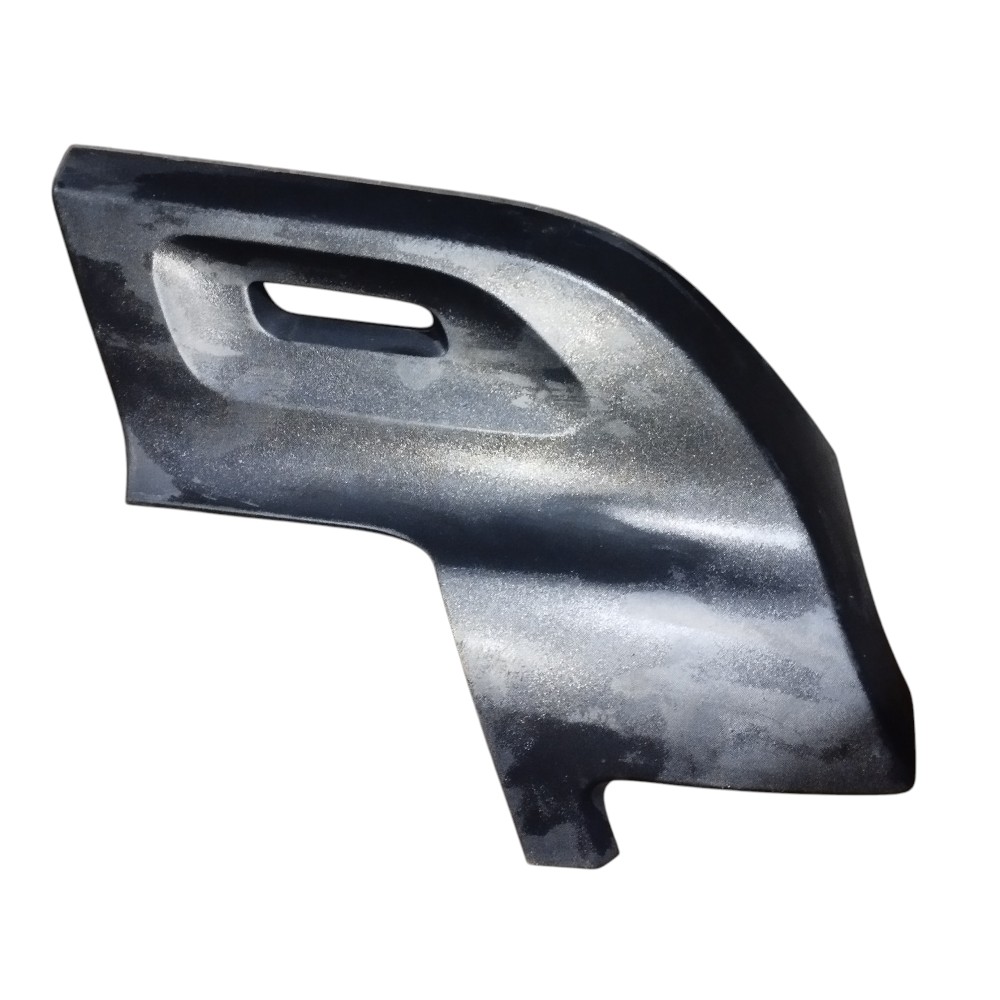 Moldura Traseira Esquerda Renault Duster 2012  Preto