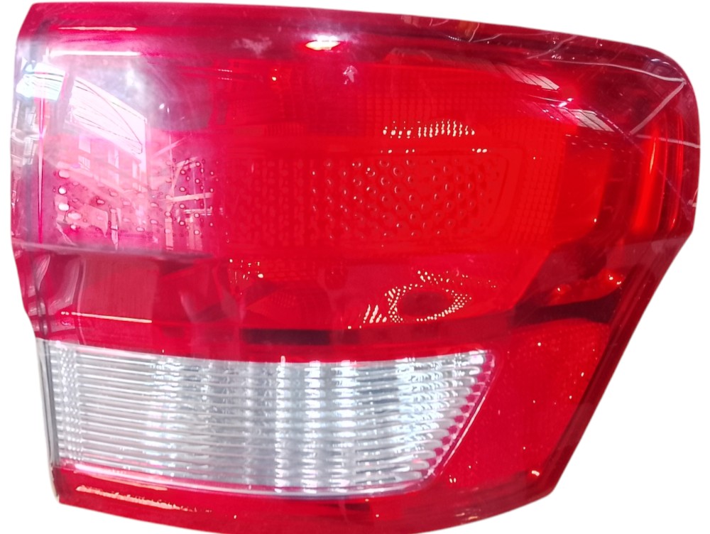 Lanterna Jeep Gran Cherokee Limited 3.6 2010 2011 4×4 Direito/passageiro Vermelho