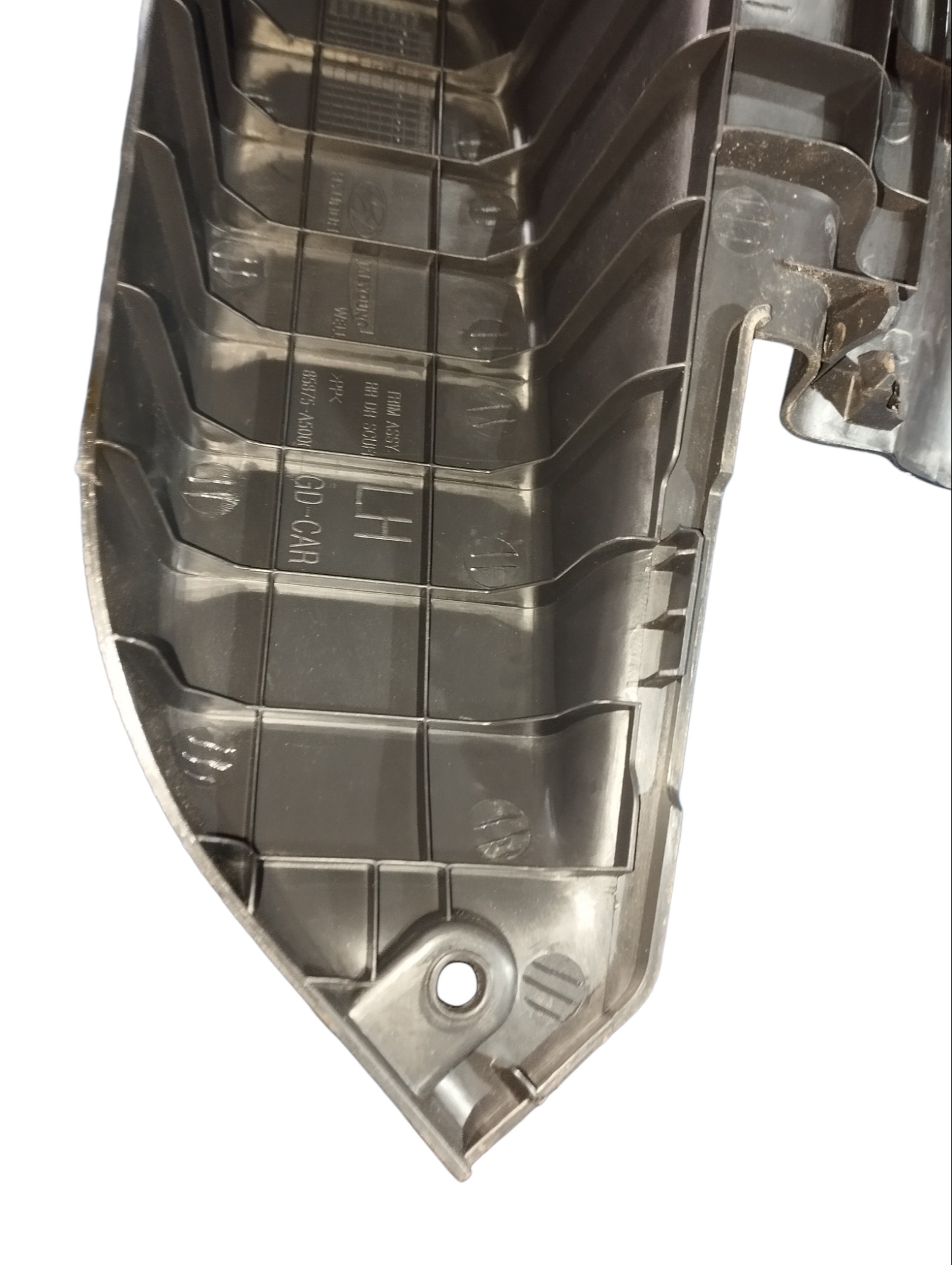 Acabamento Soleira Porta Traseira Esquerda Hyundai I30 2013 2