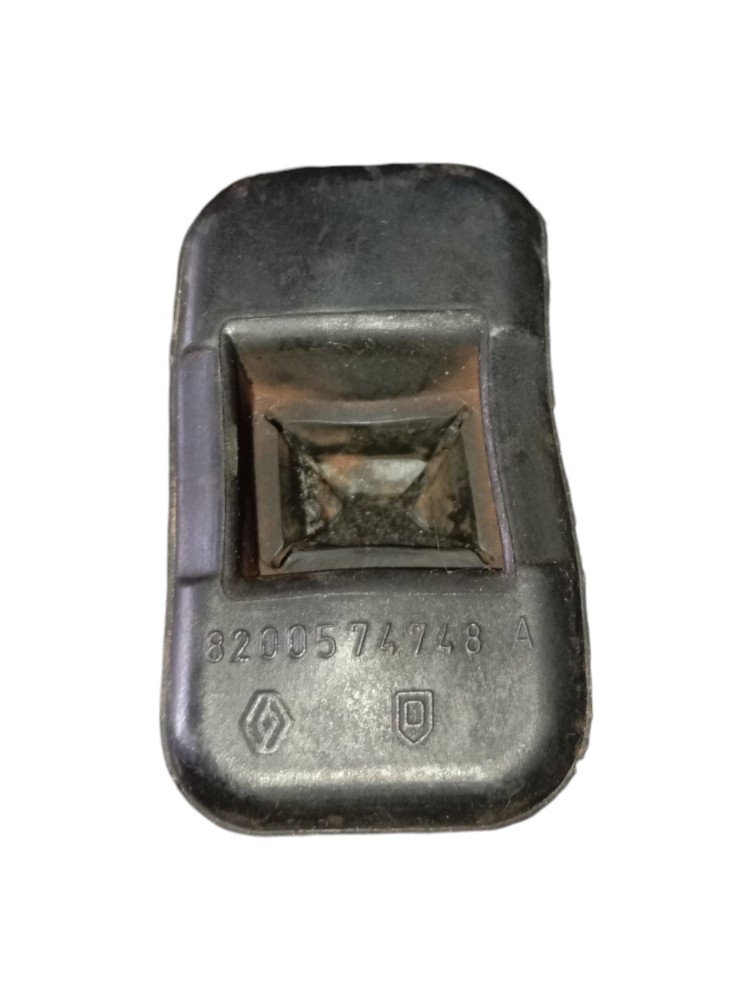 Batente Porta Dianteiro Renault Duster 2.0 4×4 2013 Preto