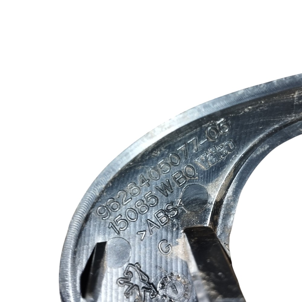 Moldura Maçaneta Dianteira Esquerda Peugeot 206 2001 2008