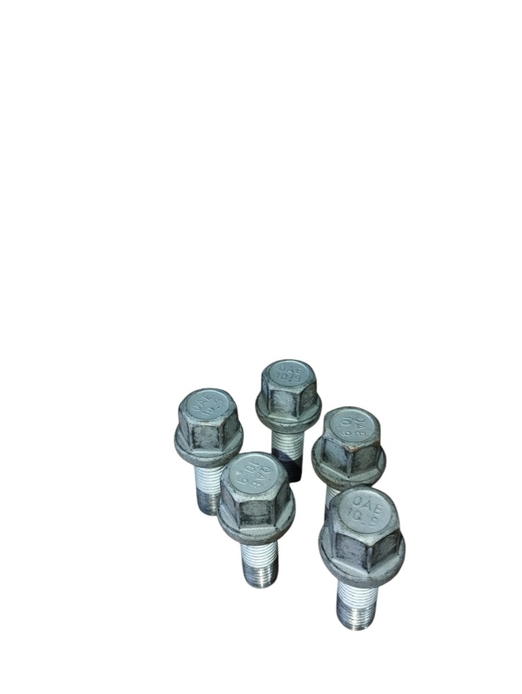 Par Parafuso Roda Liga Leve Aro 18 Tiggo 5 X 2022 2023 Usado