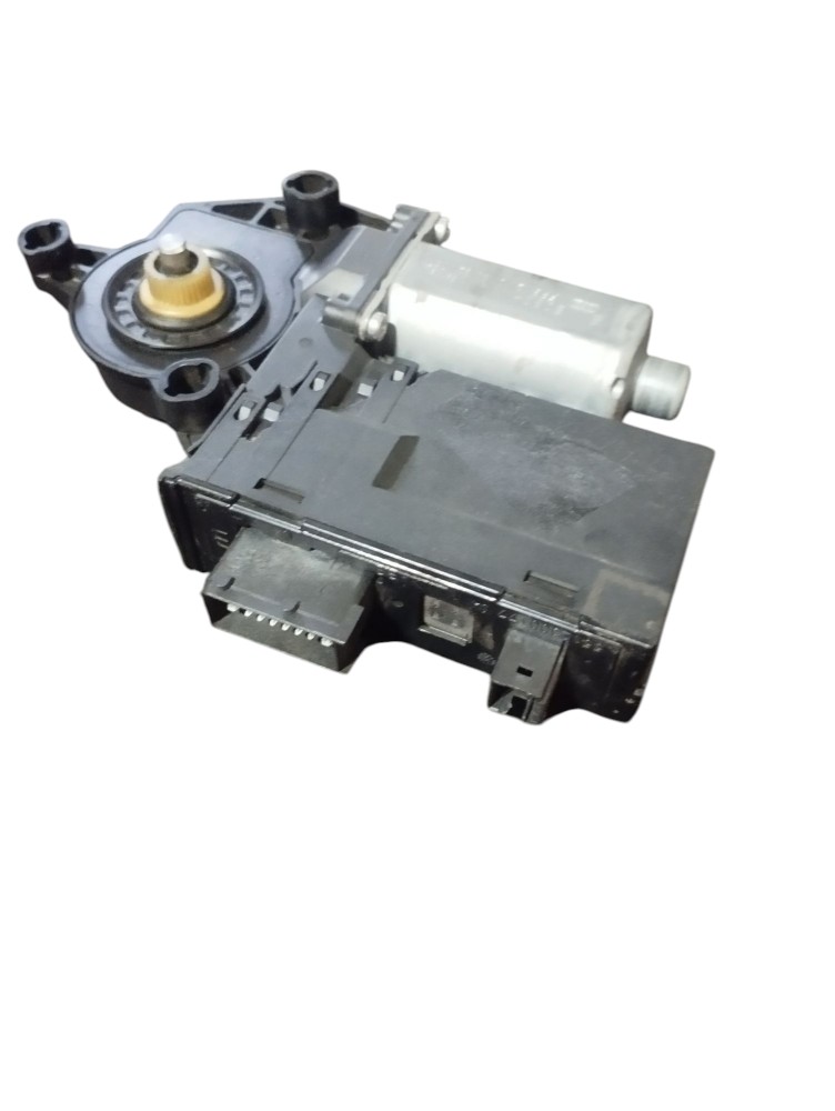 Motor Maquina De Vidro Traseira Esquerda    0130821767
