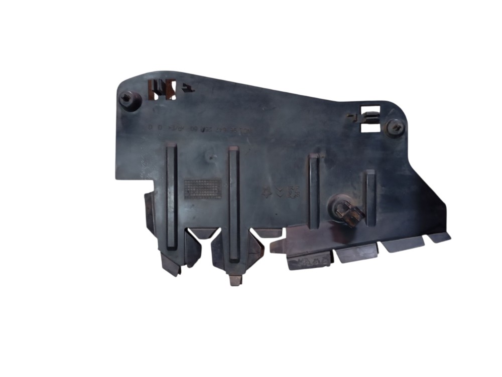 Defletor Radiador Esquerdo Citroen C3 2008 2012