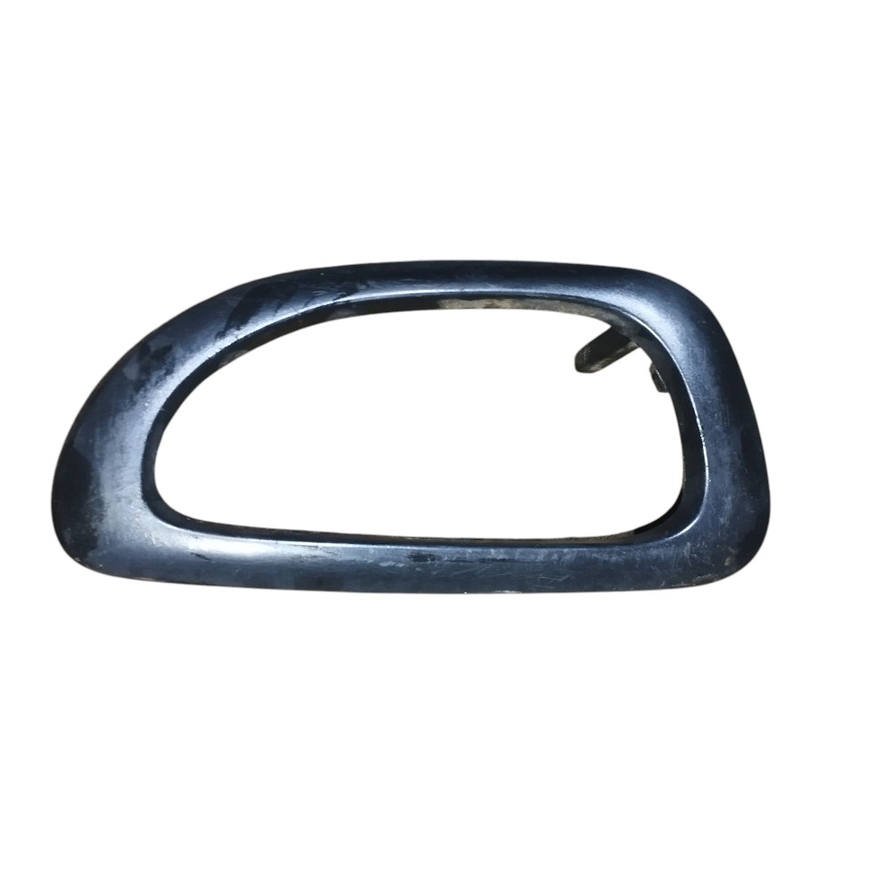 Moldura Maçaneta Dianteira Direita Peugeot 307 2007 A 2012