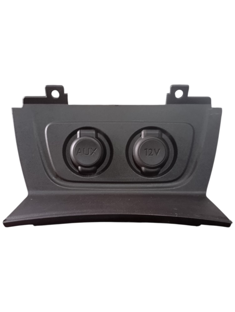 Moldura entrada auxiliar 12v Citroen C4 lounge 2013 2014