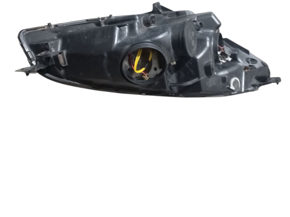 Farol Citroen C4 Picasso lado esquerdo 2011