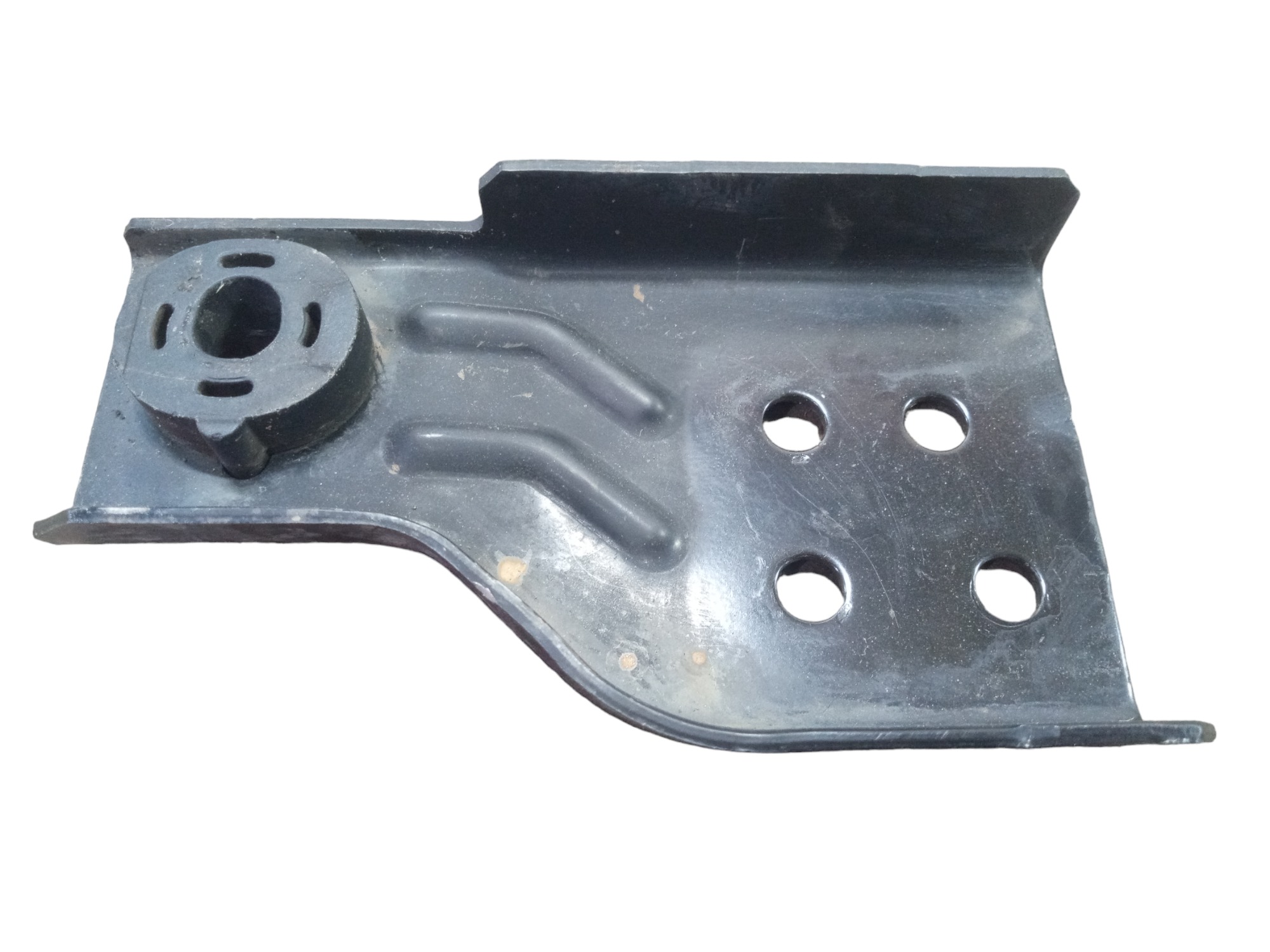 Suporte radiador inferior grand lado fiat siena 2013 a 2018