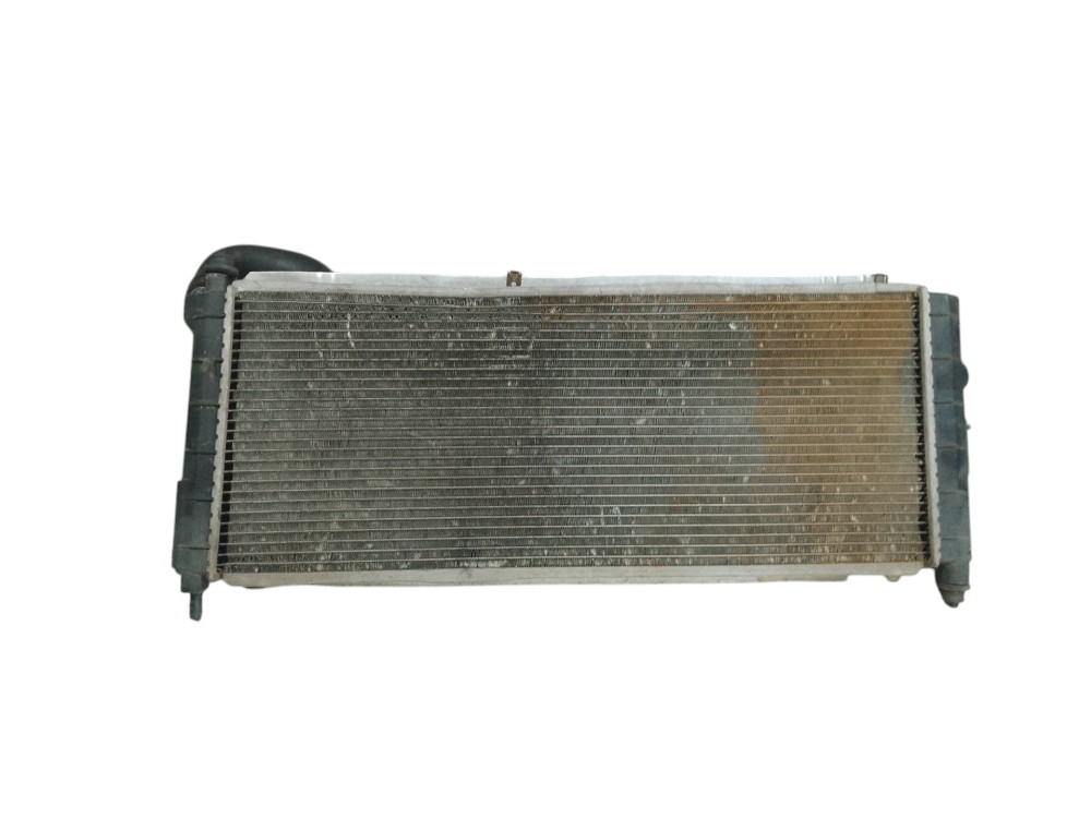 Radiador Água Chevrolet Corsa S/ar 1.0 99/01 Detalhe