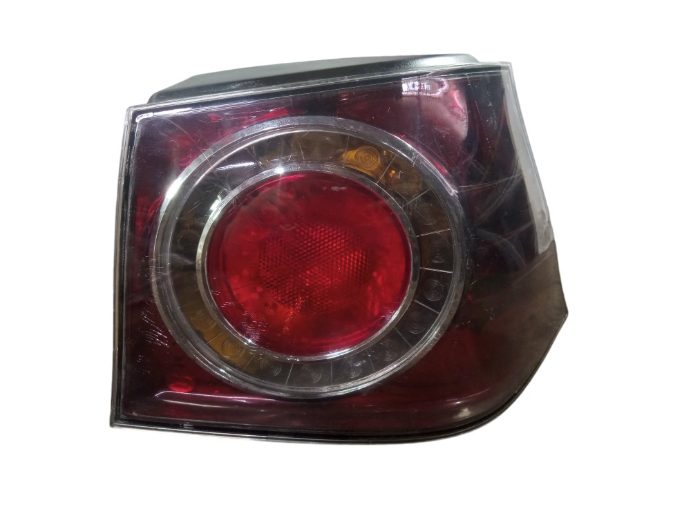 Lanterna Traseira Direita Vw Golf Sapao 2008 Com Riscos  Direito/passageiro Vermelho