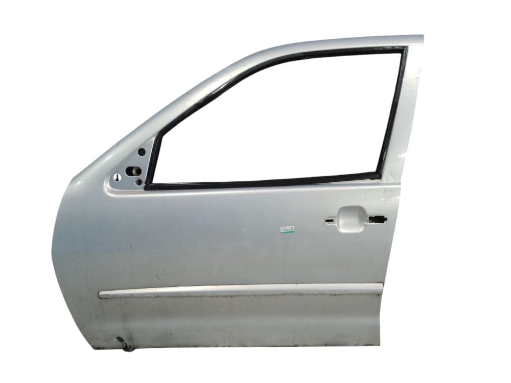 Porta Dianteira Esquerda Volkswagen Polo Classic 1999 Dianteira Esquerdo Prata