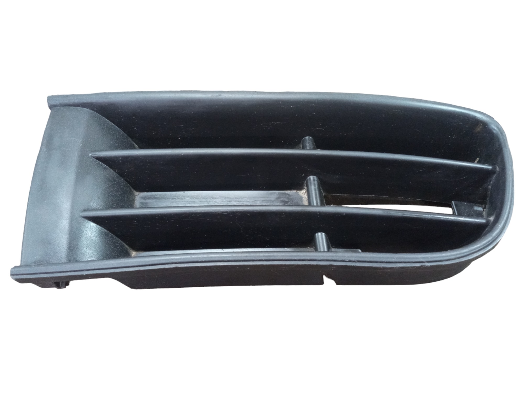 Grade Parachoque Dianteiro Esquerdo Vw Polo 1.6 2003