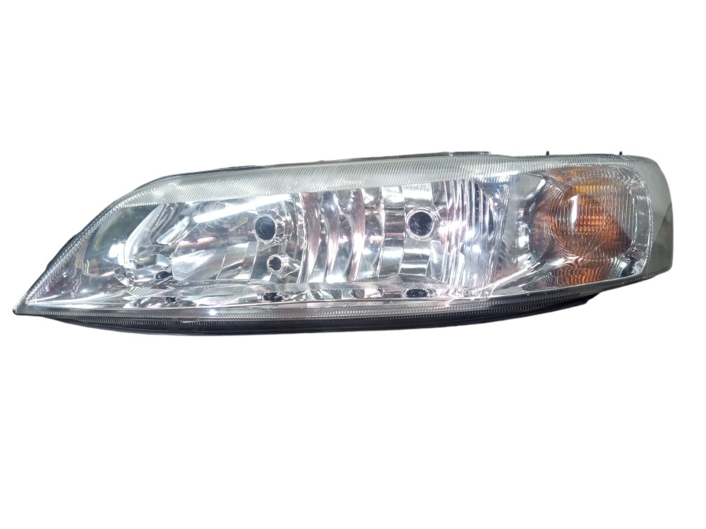 Farol Dianteiro Esquerdo Vectra 2000 A 2005 Esquerdo
