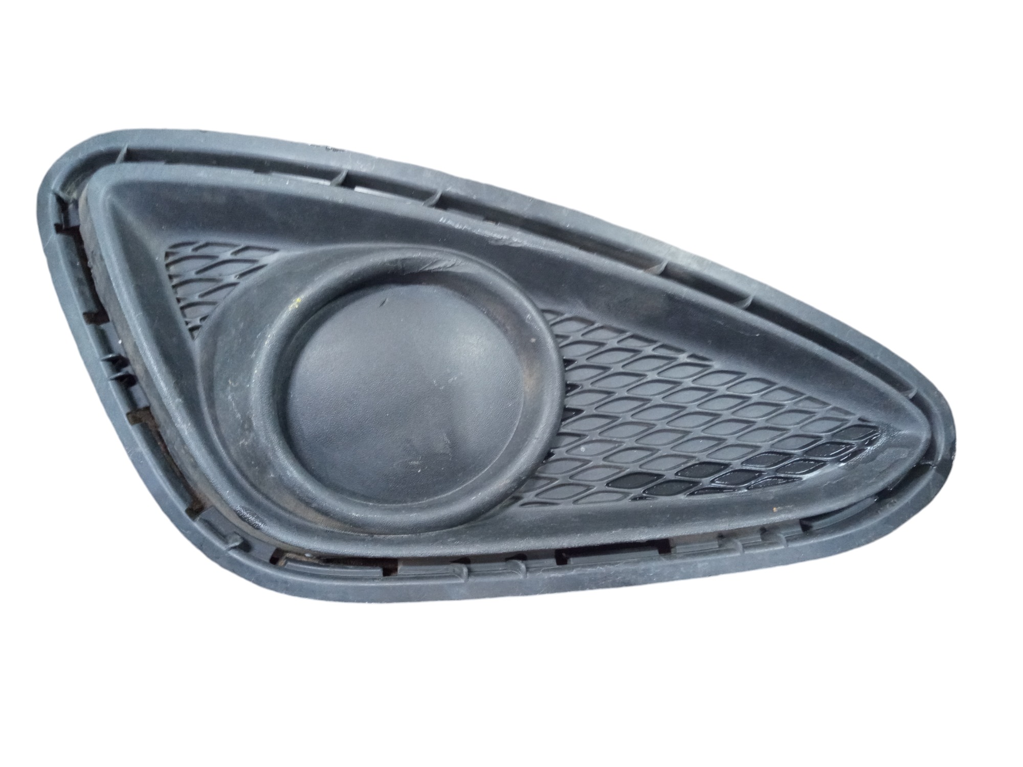 Grade Farol Milha Direito L Hyundai Hb20 2012 A 2015