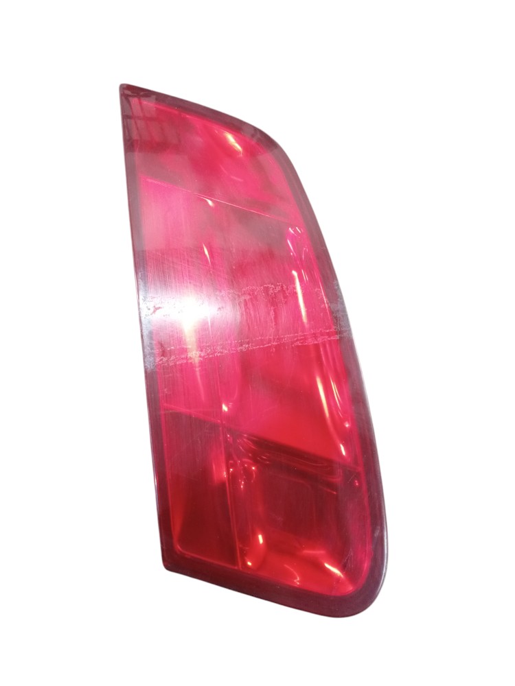 Lanterna Esquerda Tampa Fiat Siena 2005 A 2011