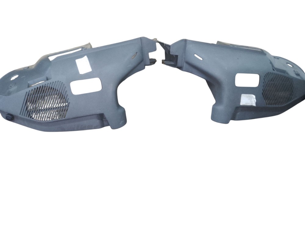 Par De Acabamento Suporte De Bagageiro Ford Fiesta