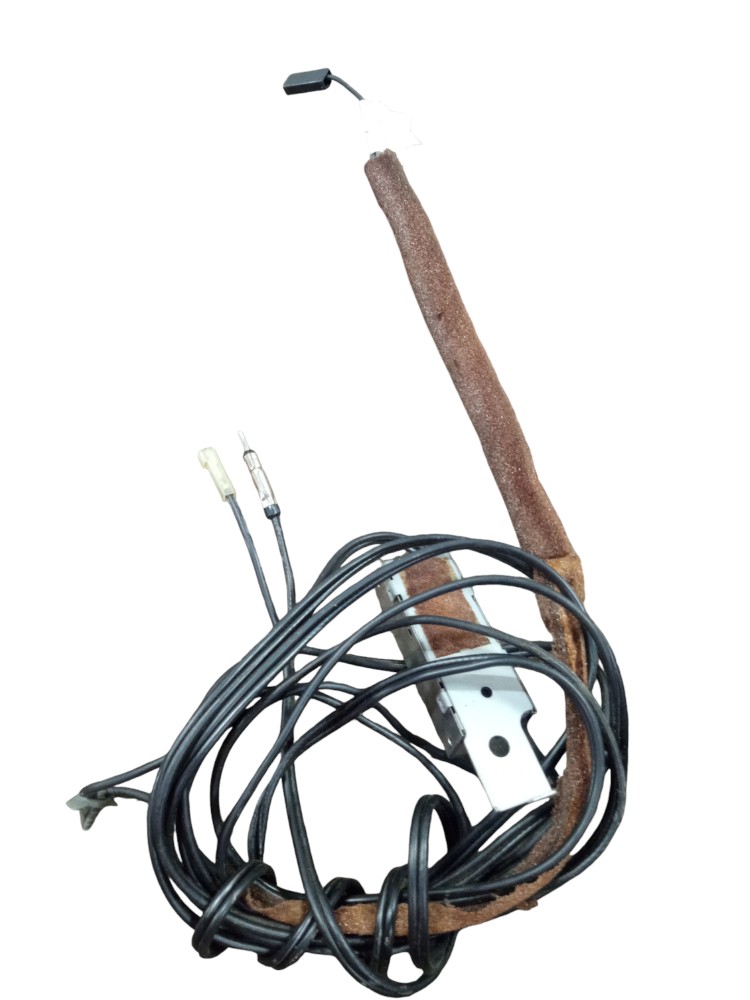Amplificador Antena Omega Australiano 2002 Preto