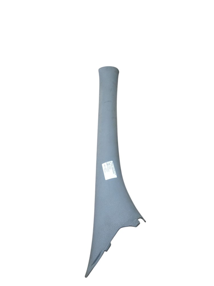 Moldura Coluna Parabrisa Direito Renault Clio 2008 A 2011