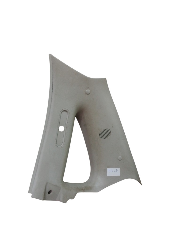 Acabamento Coluna Traseira Gm Corsa Classic 98/08