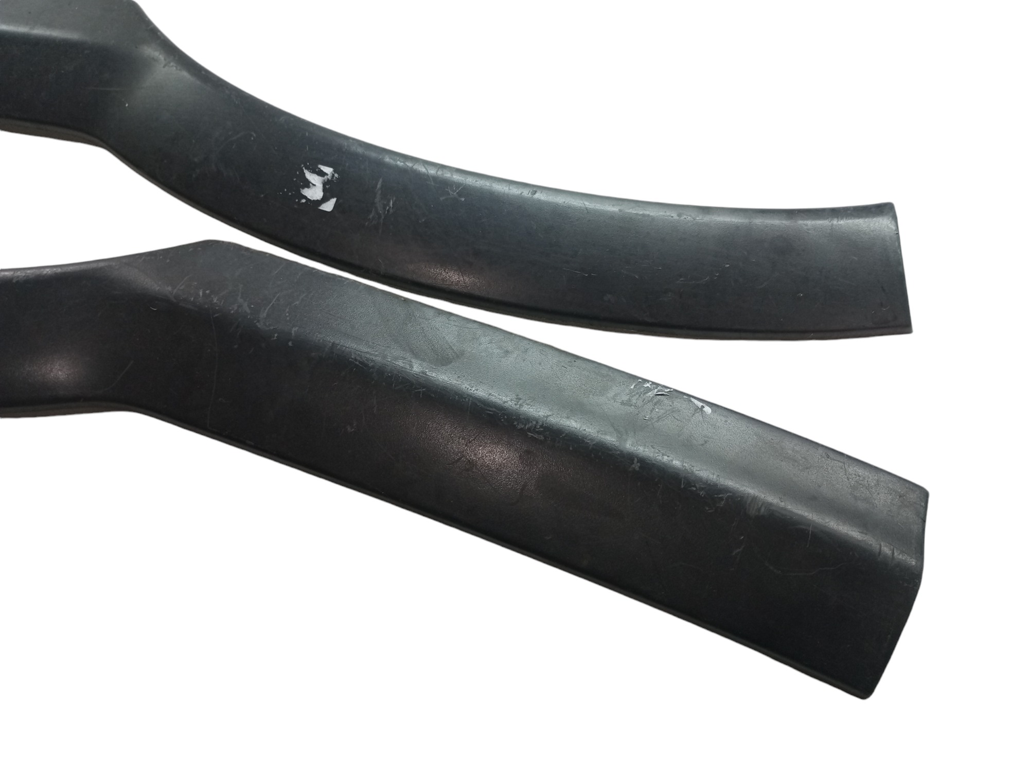 Moldura Friso Traseiro Zafira 2003 2005 2007 2009 Par Coluna 2