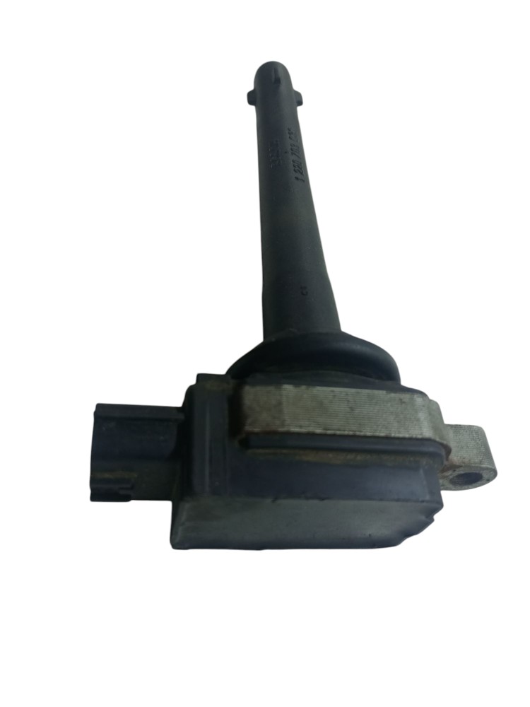 Bobina de ignição Nissan Sentra 2.0 2009 2010 a 2012 usado 3