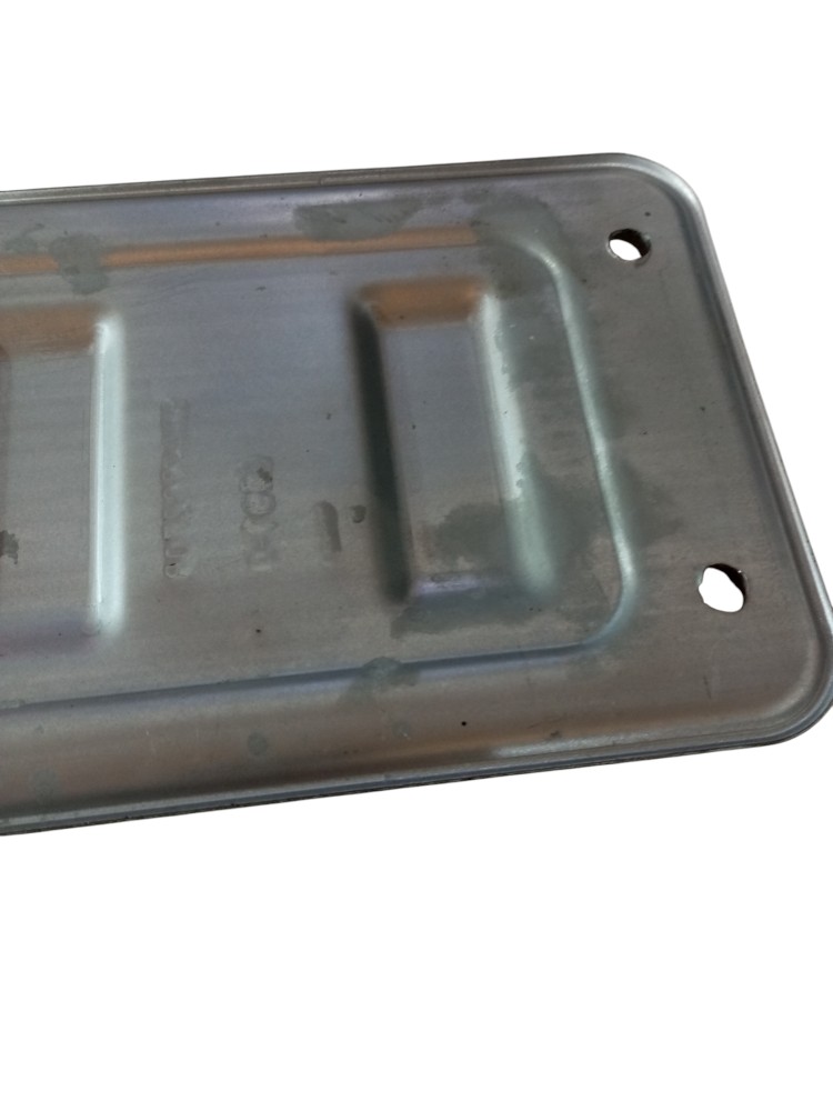 Suporte Fechadura Tampa Traseira Oroch 2024 2025 6