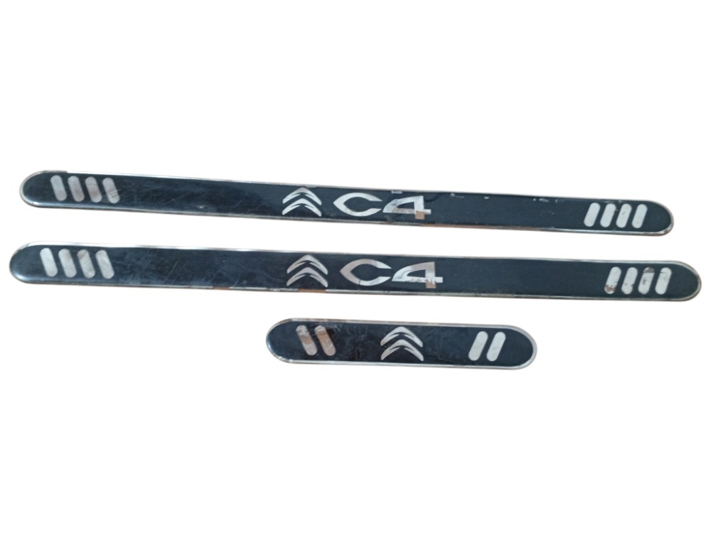 Emblema Borracha Citroen C4 Pallas 2007 2008 2009 2010 2012 Preto