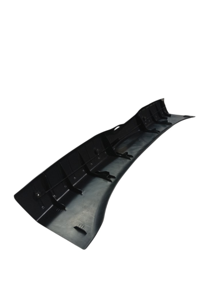 Moldura tampa traseira Citroen C3 2003 2010 2012 3