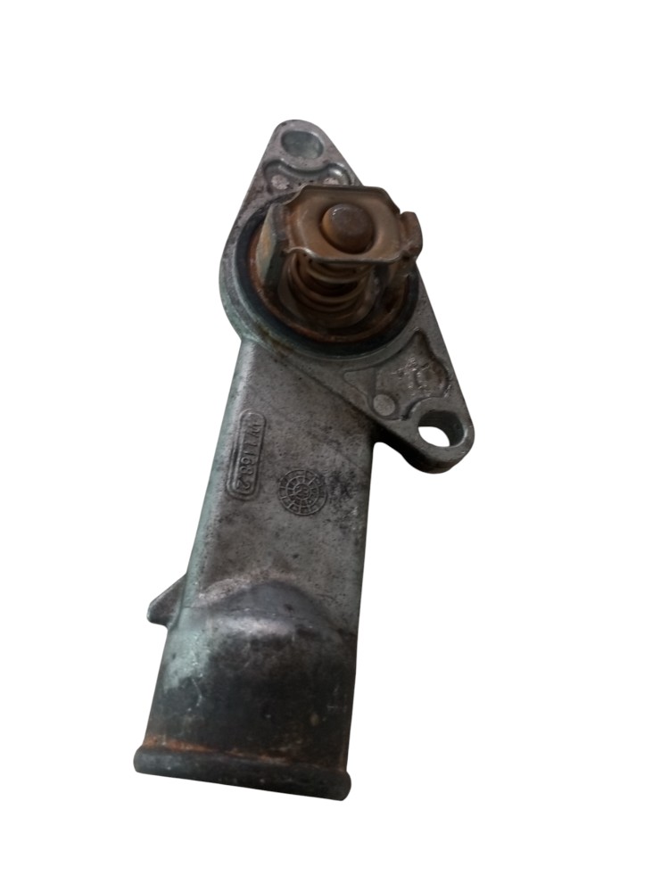 Valvula CarcacaTermostatica Corsa Celta Prisma  98 2012 3