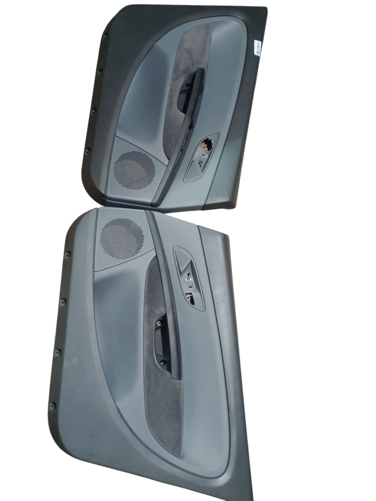 Forro porta Fiat Linea 2009 2011 2013 dianteiro par usado 1