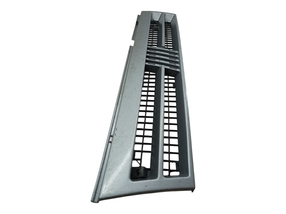 Grade Frontal Radiador Fiat Uno Fiorino 94 2002 Usado
