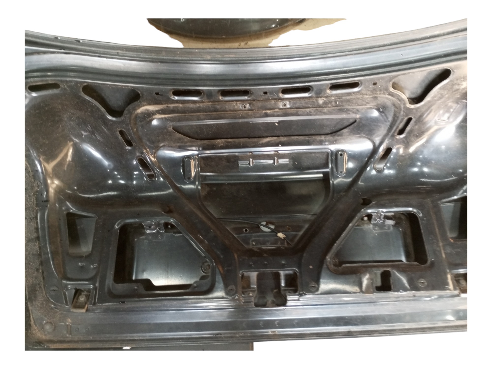 Tampao Tampa Traseira Audi A4 98 99 2000 2001  Porta Malas Preto 4