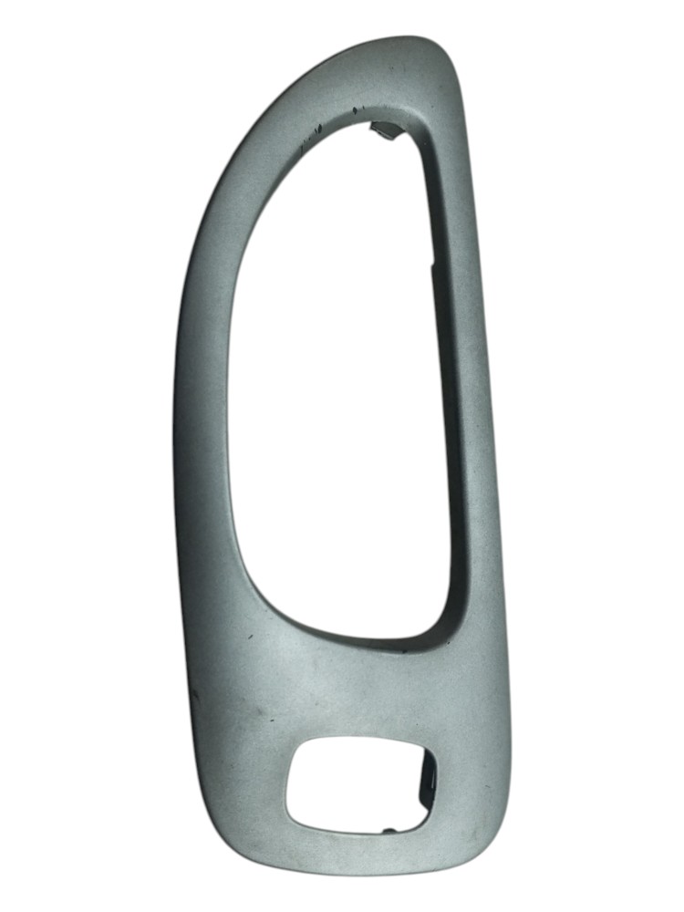 Moldura Macaneta Interna Peugeot 307 2002 2012 Traseira  – Prata – Dianteira/traseira 4