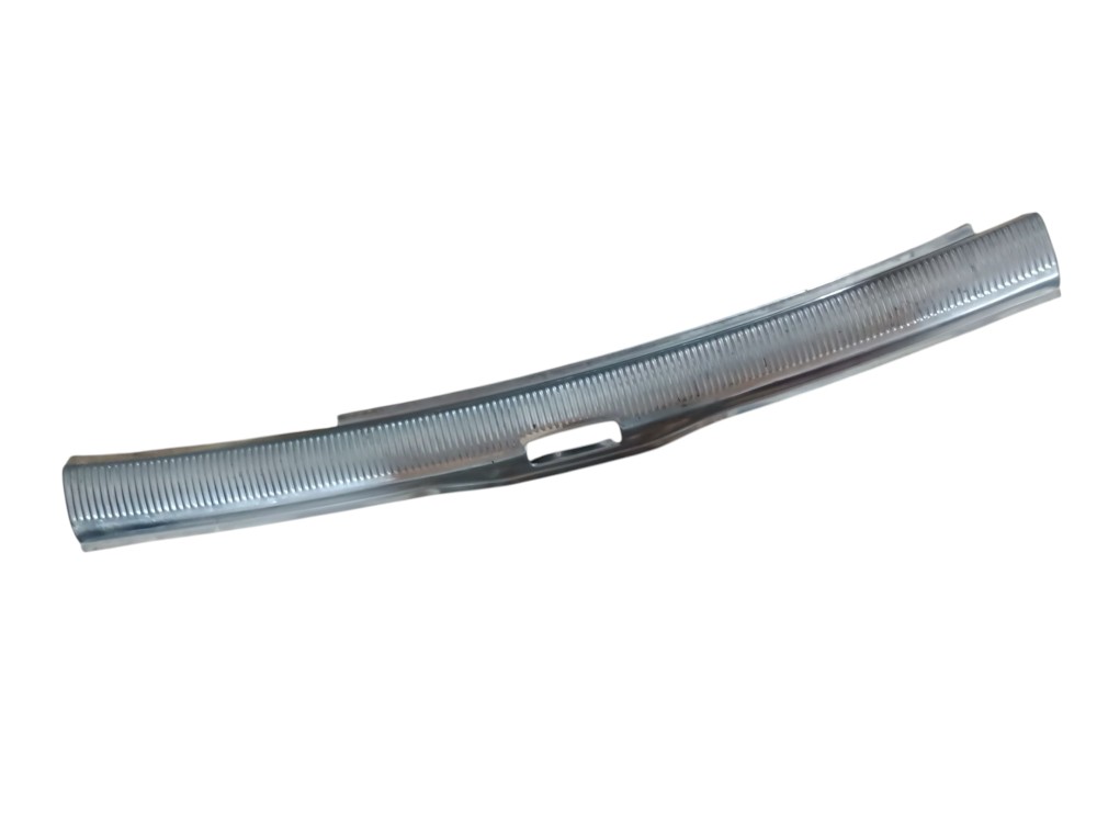 Acabamento Porta Malas Passat 98 99 2002 Volkswagen Usado 1