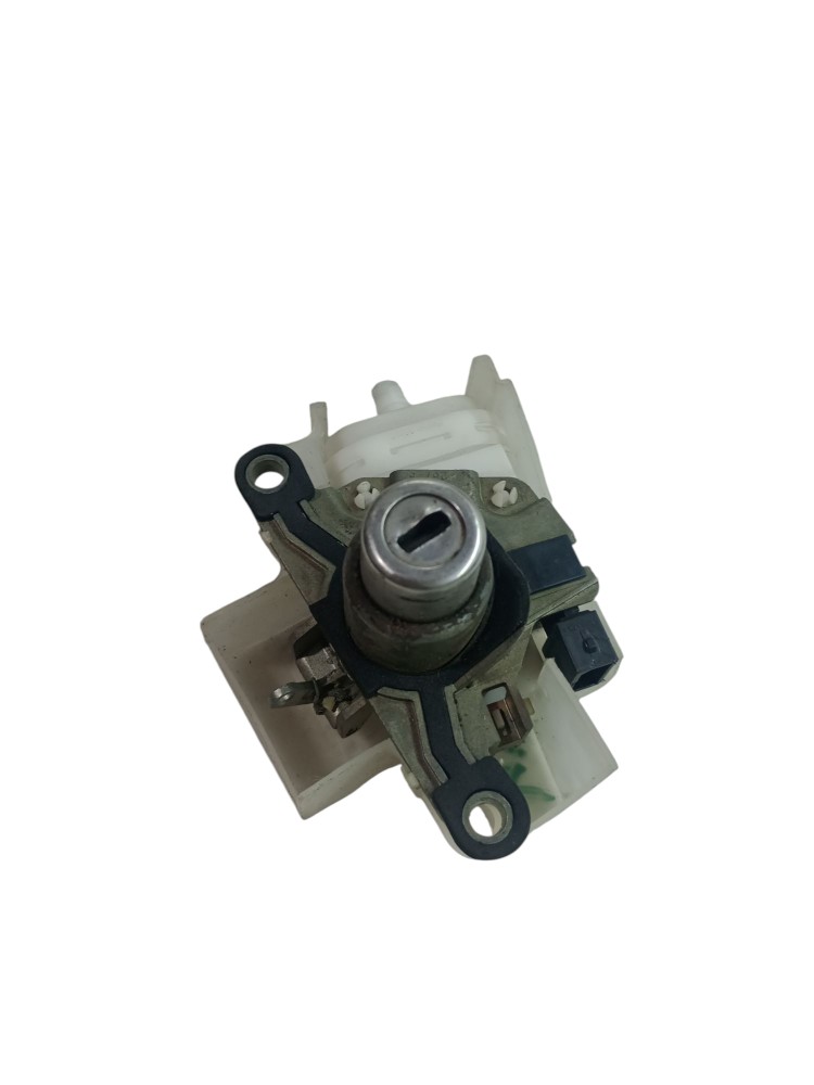 Trava Miolo Tampa Traseira Audi A4 99 2004 Volkswagen Golf 8
