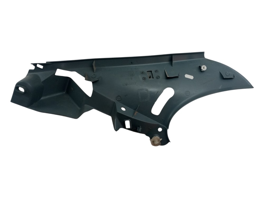 Coluna Moldura Porta Malas Megane 99 2005 Direito 3