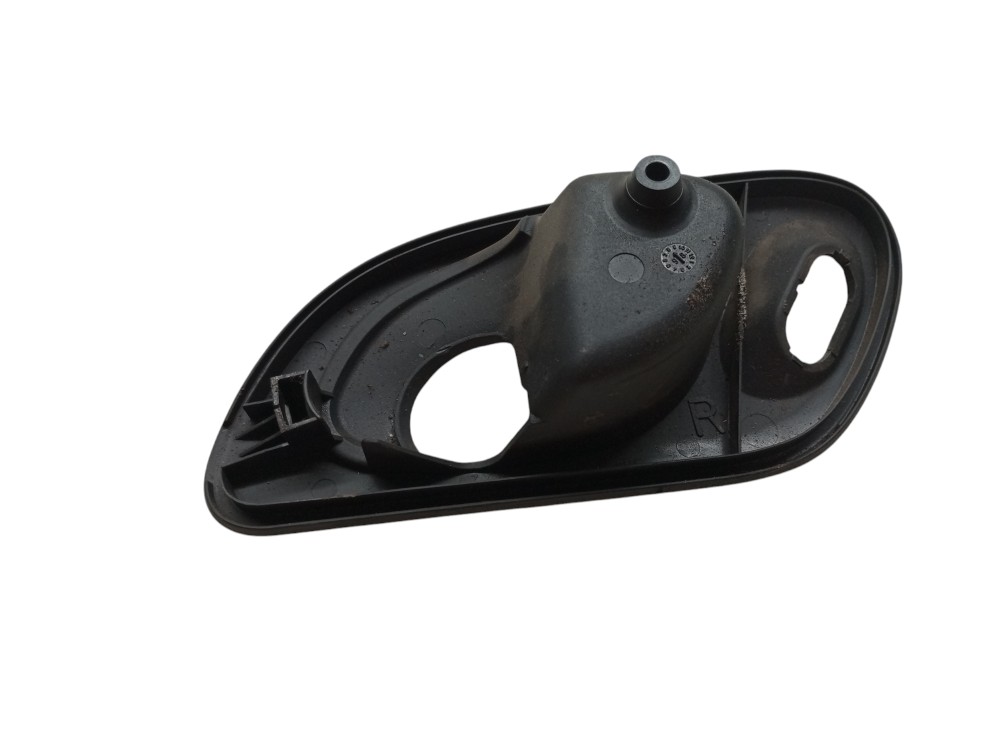 Moldura Macaneta Interna Mondeo 96 2001 Traseira Direita  Preto Traseira 4