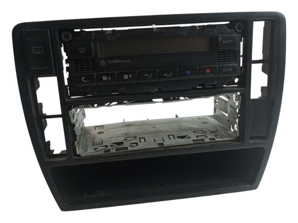 Moldura Comando Ar  Volkswagen Golf Passat 2003 2011 Usado 1