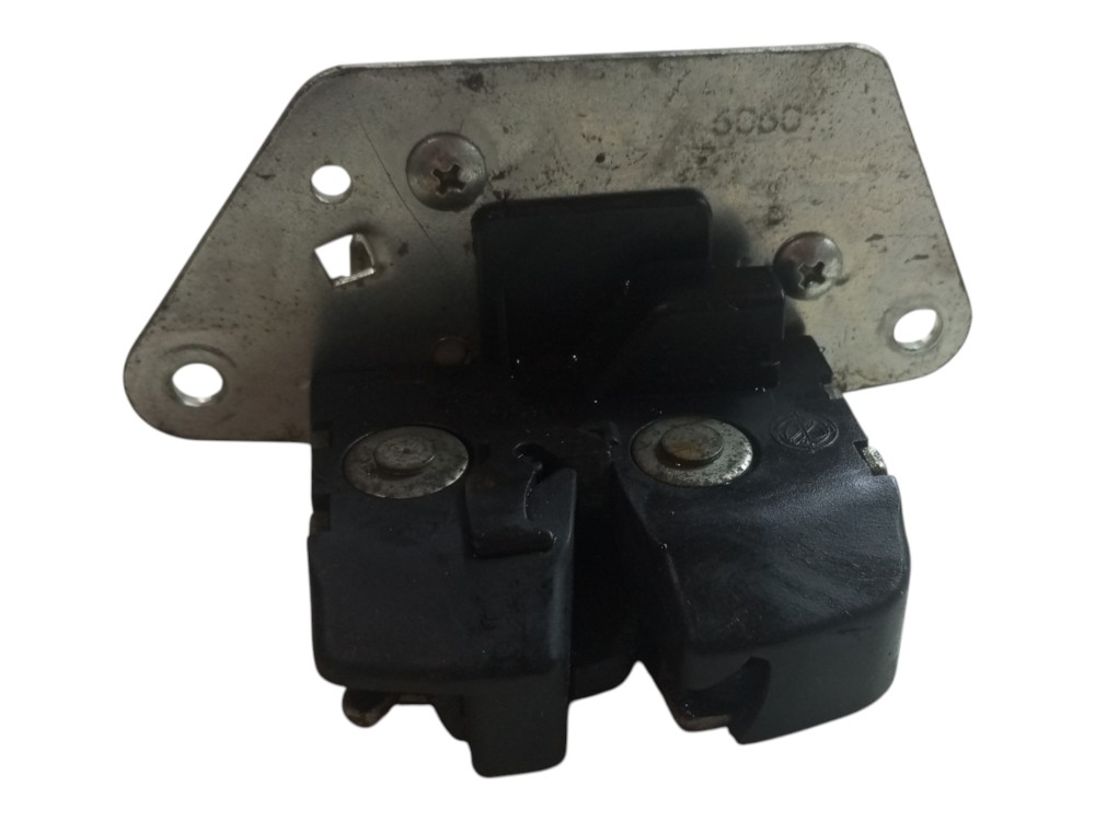Fechadura Tampa Traseira Fiat Stilo  2003 2006 2010 2011 2