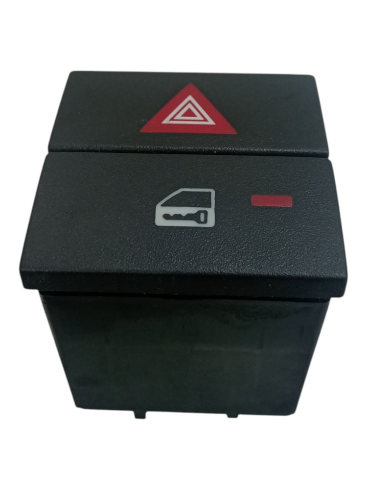 Botao Pisca Alerta Chevrolet Vectra 2006 2012 Trava Porta Preto 7