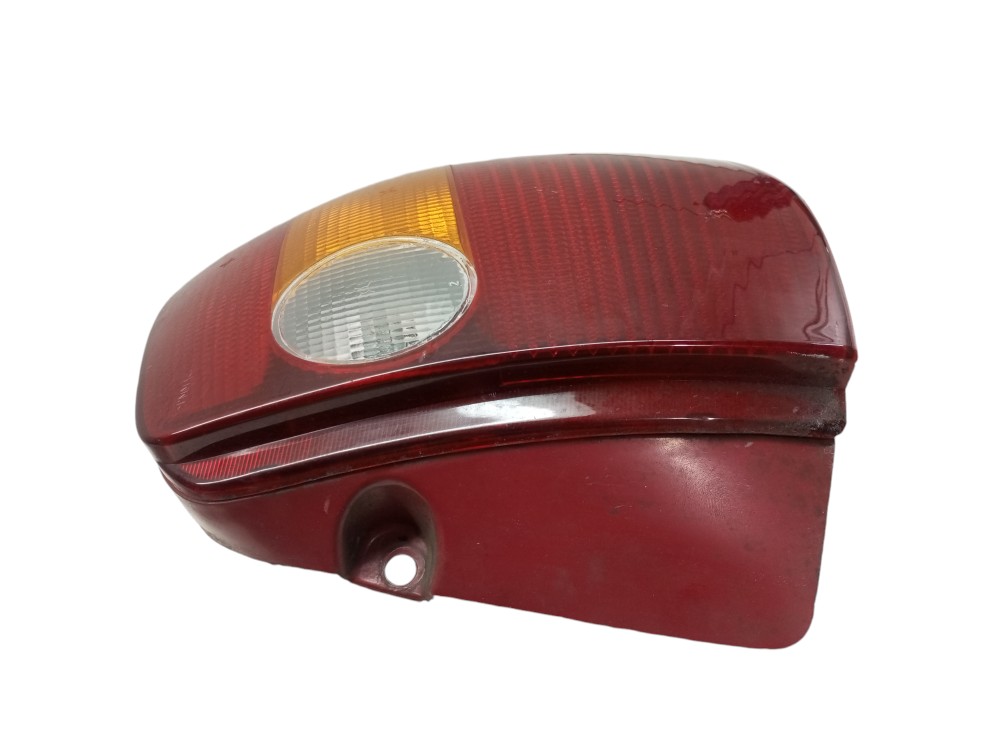 Lanterna Traseira Fiat Palio 96 97 98 99 2003 Lado Direito  Direito/passageiro Vermelho 5