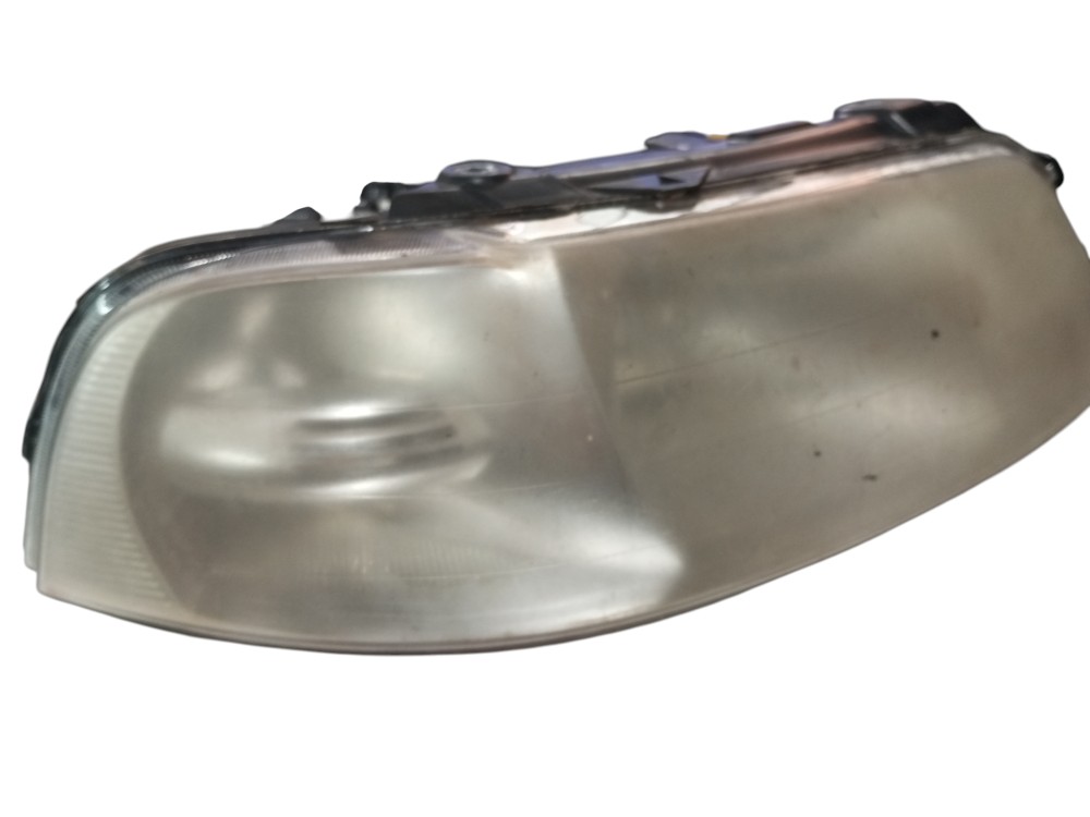 Farol Esquerdo Dianteiro Fiat Palio 96 97  98 99 Usado 2