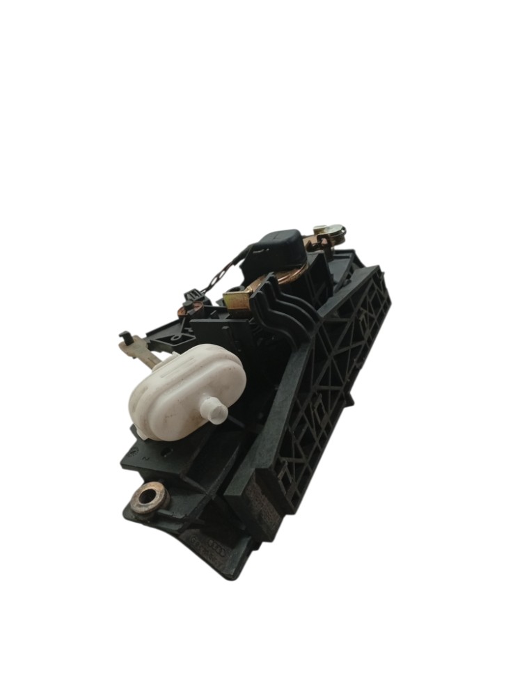 Suporte Fechadura Tampa Porta Malas Audi A3 2000 2002 2005 5