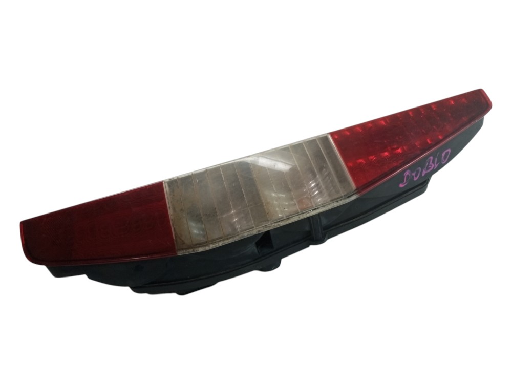 Lanterna Fiat Doblo 2002 2005 2010 2012 Traseira Direia  Direito/passageiro 2