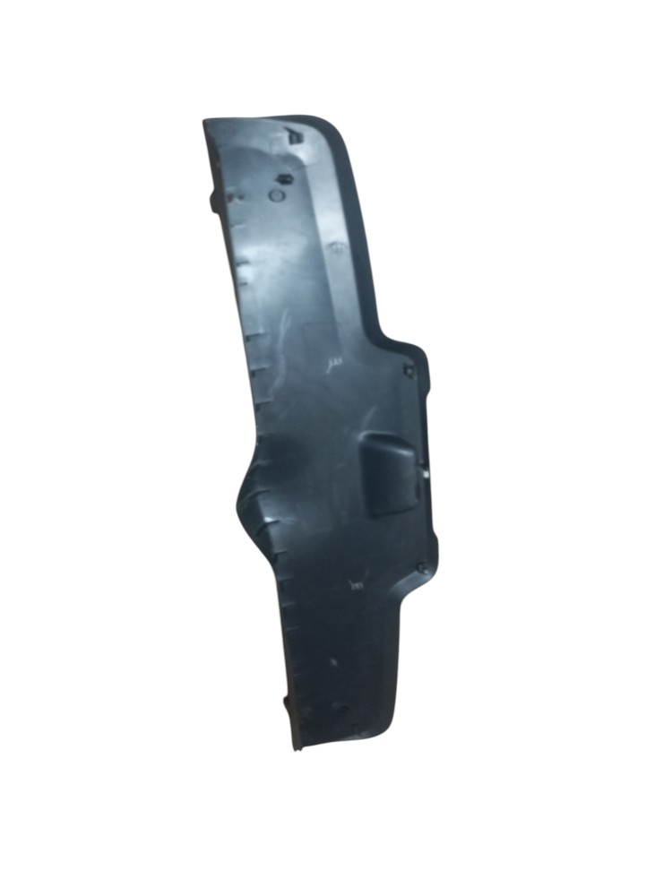 Moldura Tampa Traseira Citroen C3 C4 1.4 2002 2008 2010 2012 Preto 4