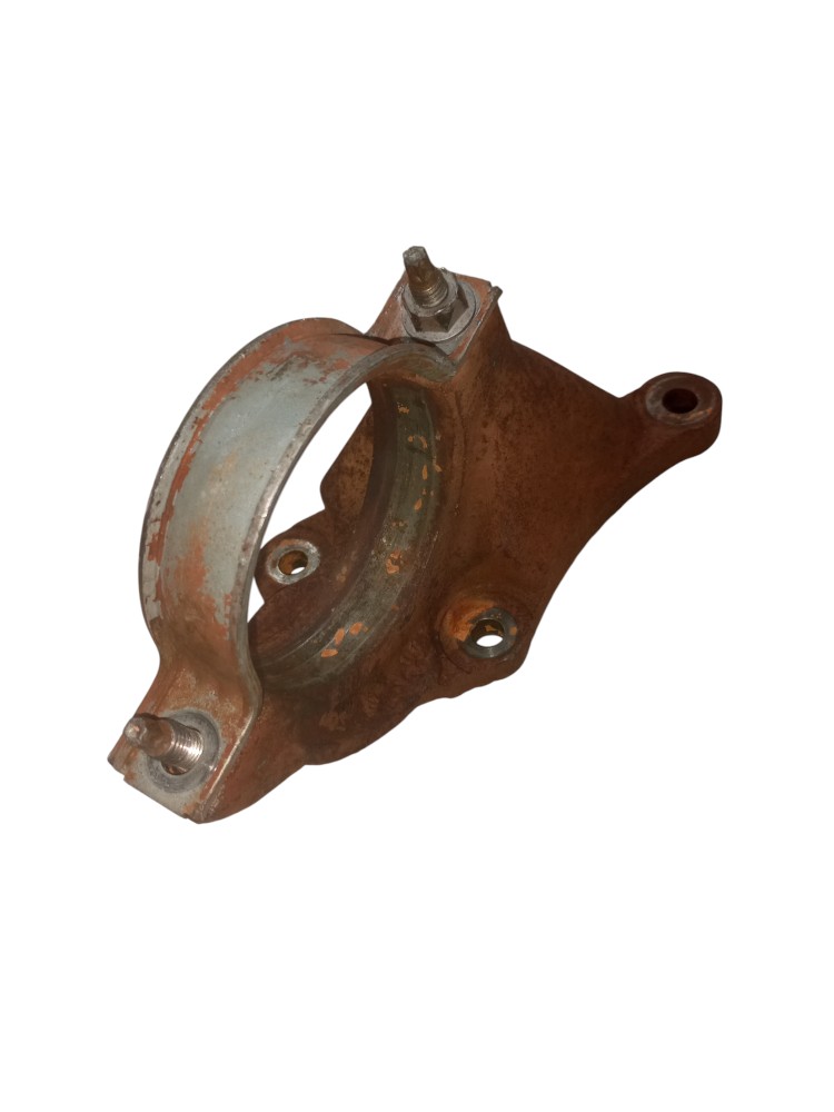 Suporte semi eixo direito volvo c30 2006 2013  usado 1