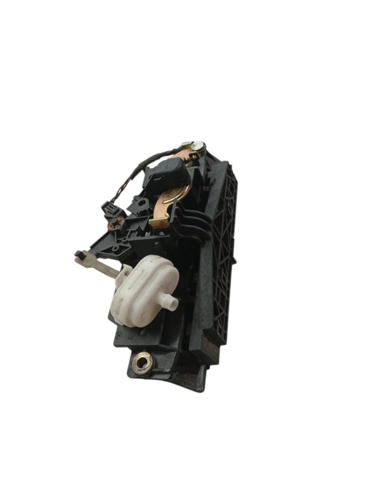 Suporte Fechadura Tampa Porta Malas Audi A3 2000 2002 2005 3