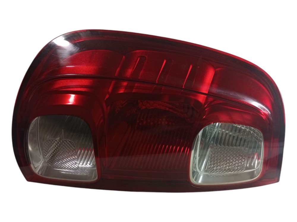 Lanterna Fiat Uno Vivace 2014 2015 2017 Traseira Esquerda  Esquerdo/motorista 2