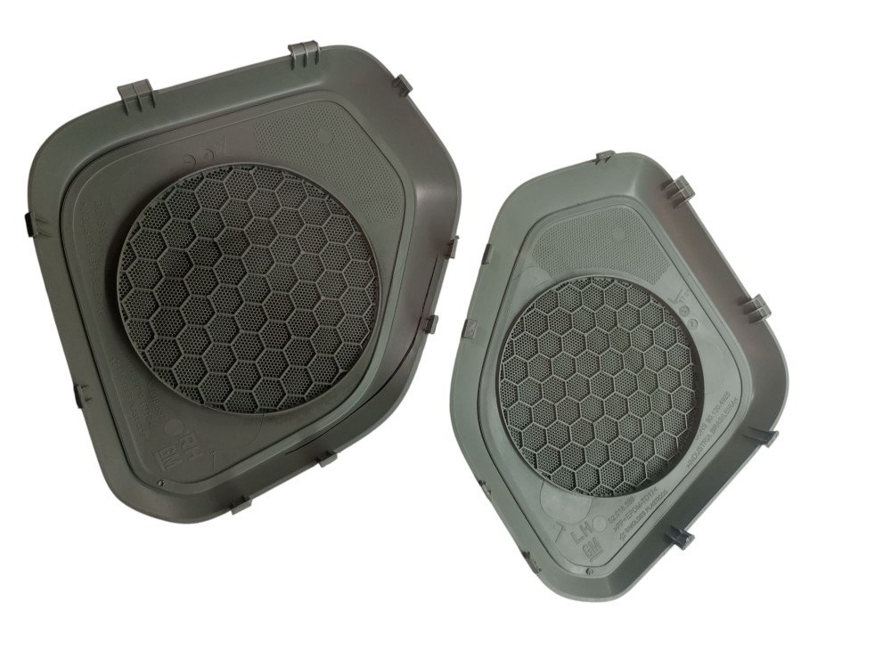 Par Tela Alto Falante Spin 2013 2016 2018 2025 Porta Cinza