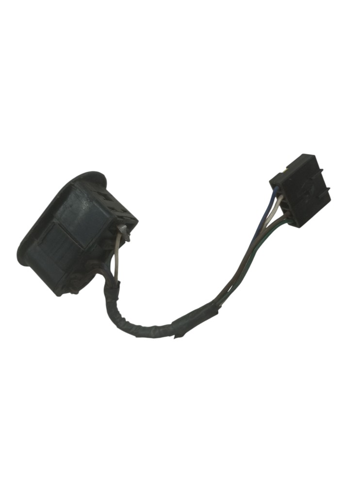 Botao Vidro Eletrico Gm Corsa 1996 A 2005 Traseiro Usado 5